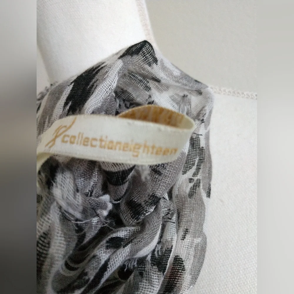 Collection Eighteen Abstract Animal Print Infinity Scarf Gray White Circle Loop